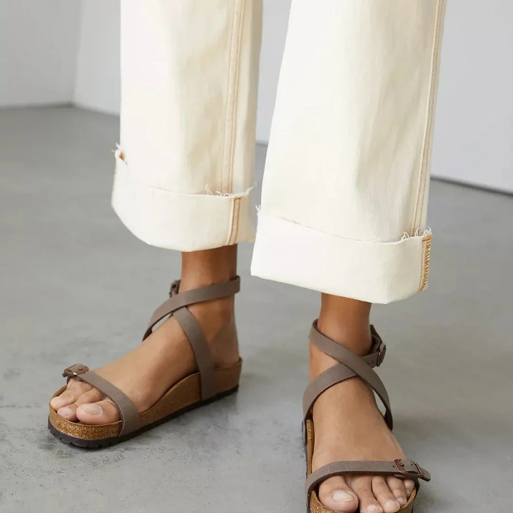 Anthropologie Pilcro Level Utility Pants Safari Green Size 28 cargo Casual. 6 - Picture 8 of 9